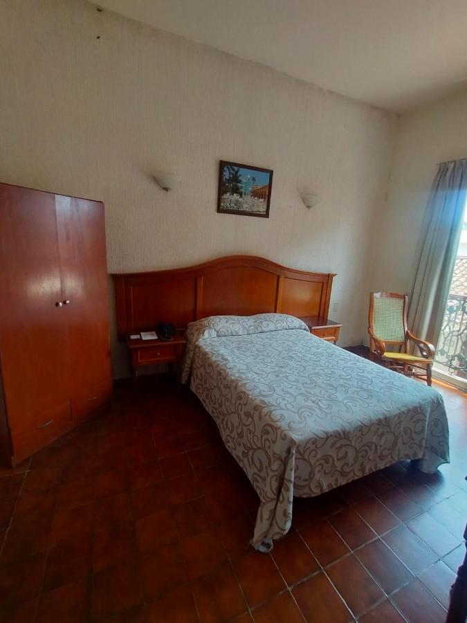 Hotel Posada Dona Lala 틀라코탈판 외부 사진