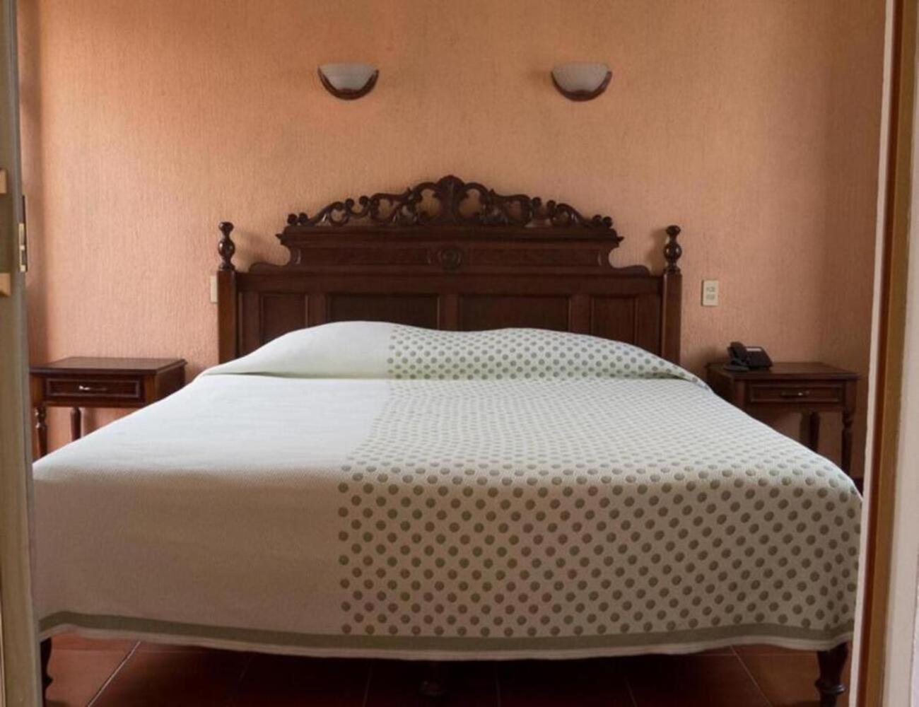 Hotel Posada Dona Lala 틀라코탈판 외부 사진